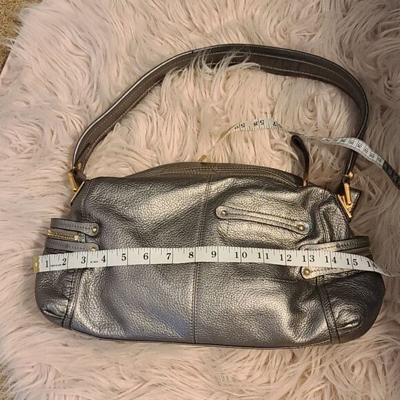 B mawkoski metallic  - Picture 5 of 11